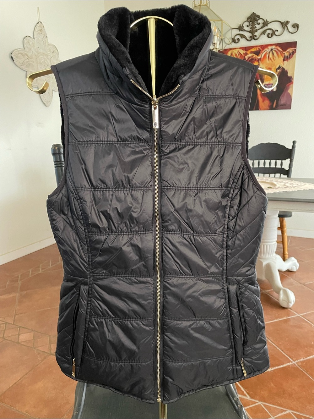 Tommy Hilfiger Black Quilted Puffer Vest with Gold Zipper reversible to faux fur
